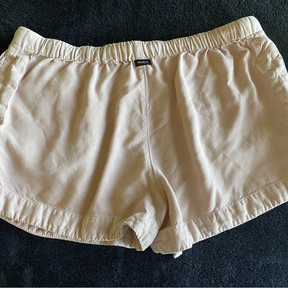 RVCA shorts - Picture 2 of 3